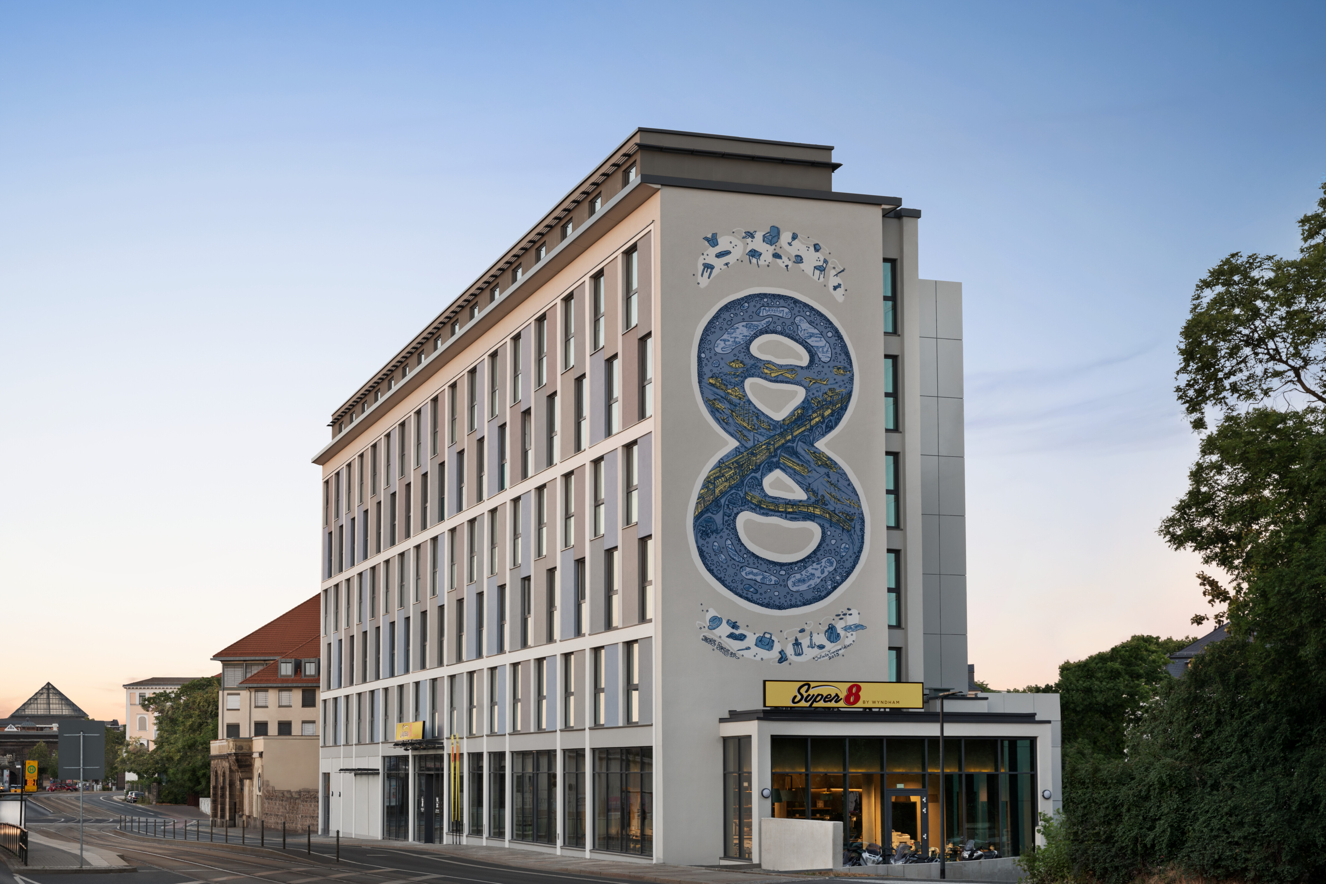 Super Hotel Dresden benchmark 